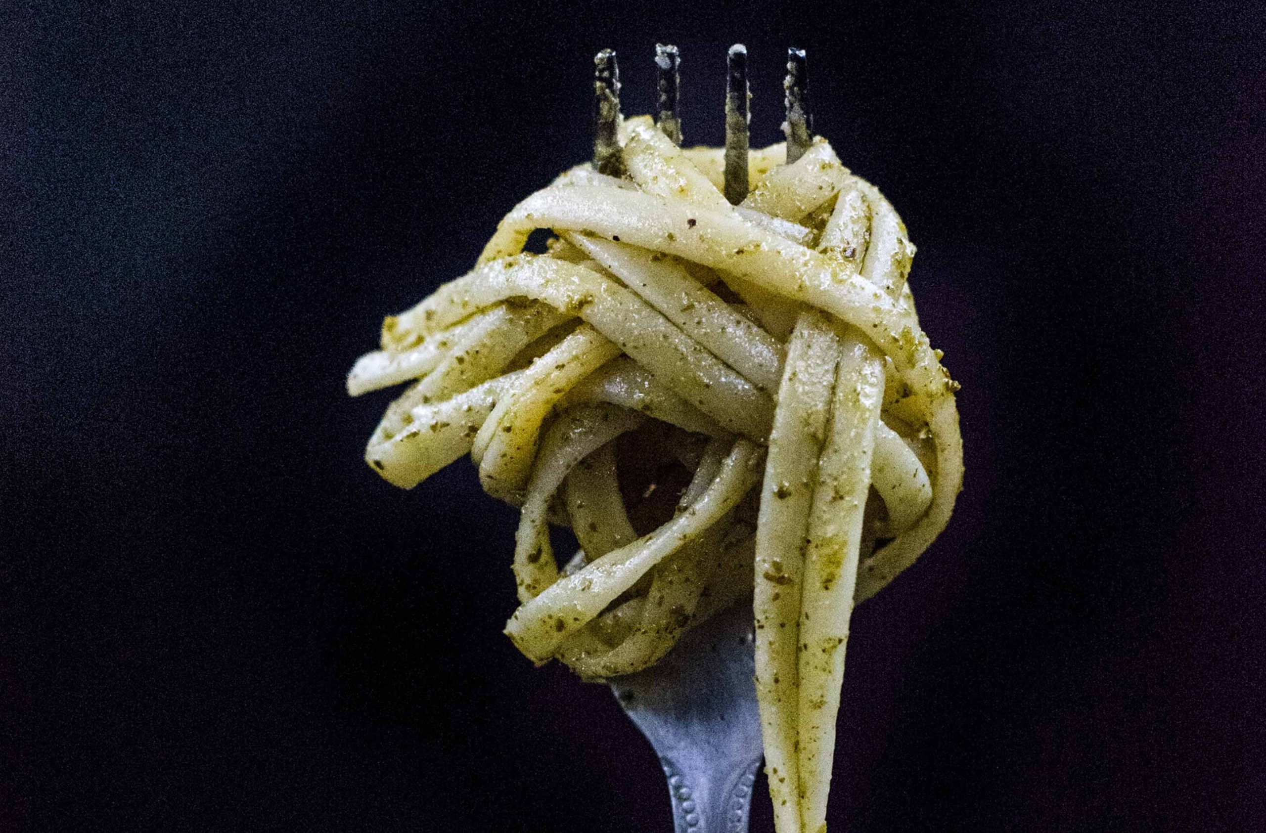 Video Recipe: How to Make Pesto - Cascade Christian Writers